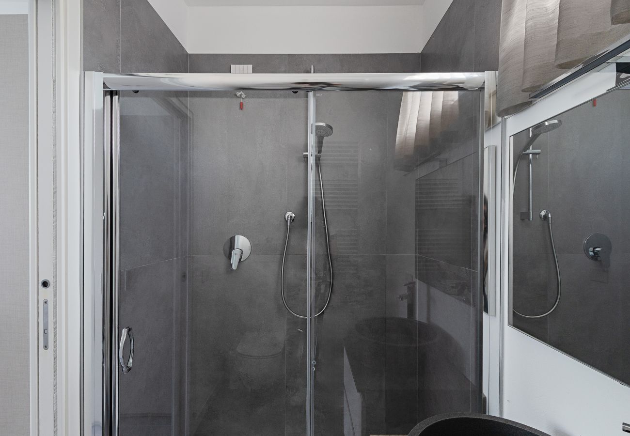 Villa a Sirmione - Villa Prestige 23