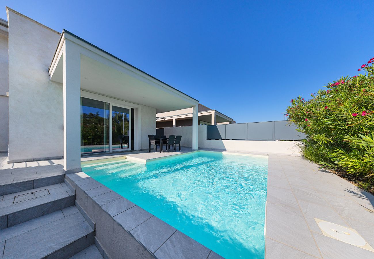 Villa a Sirmione - Villa Prestige 23