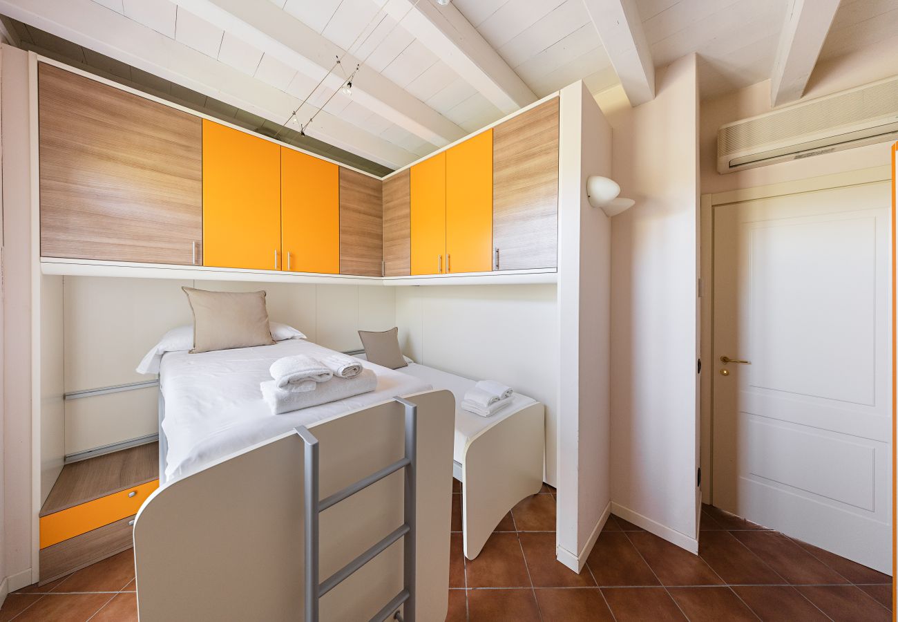 Appartamento a Manerba del Garda - Borgo del Torchio G23