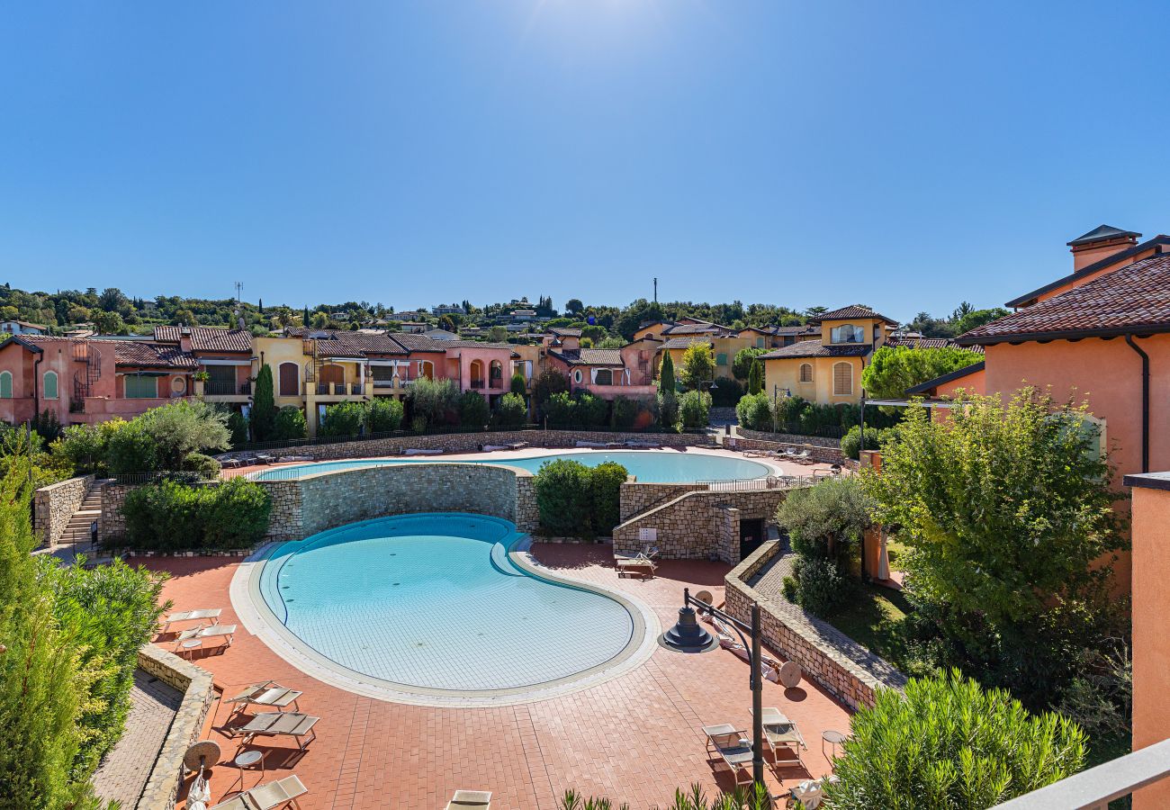 Appartamento a Manerba del Garda - Borgo del Torchio G23