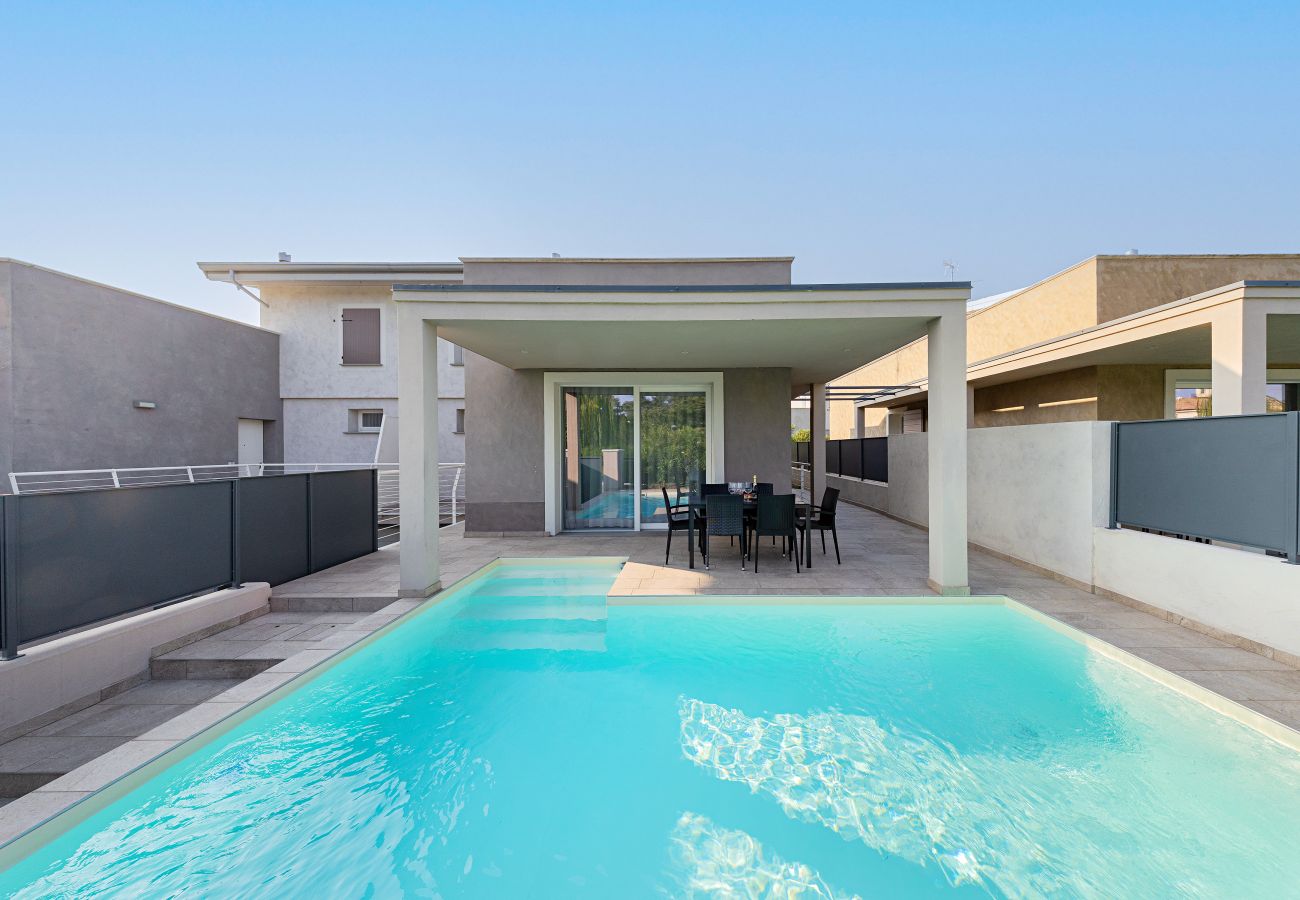 Villa a Sirmione - Villa Prestige 19