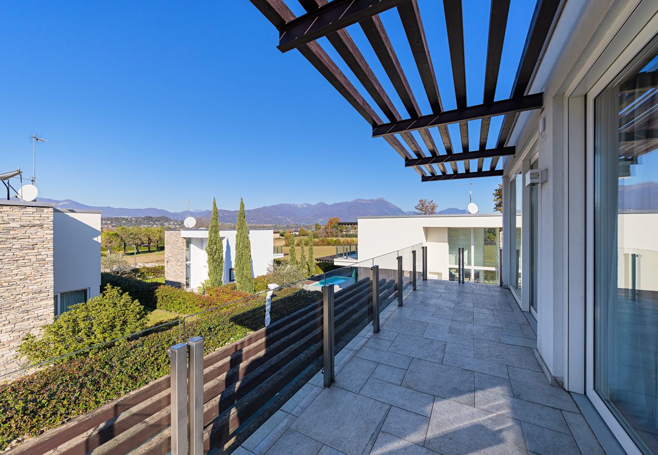 Villa a Manerba del Garda - I Tesori di Minerva - Villa D