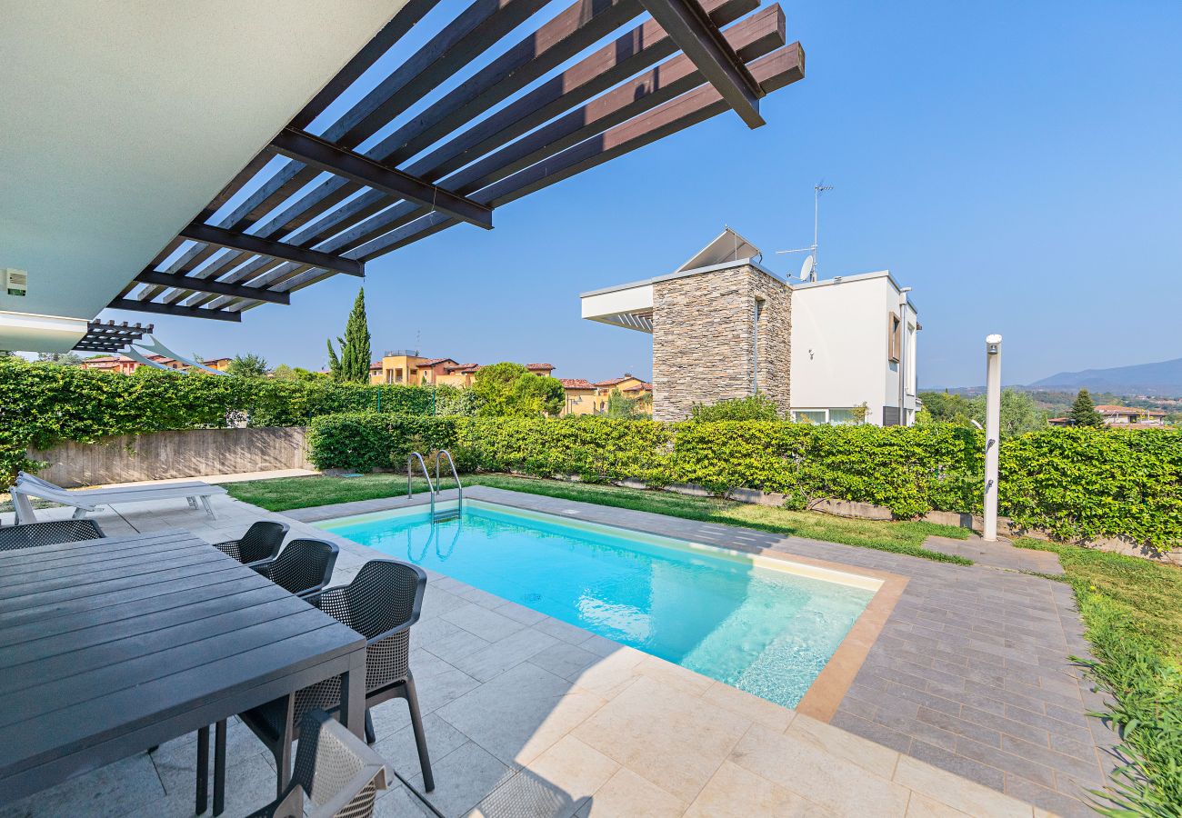 Villa a Manerba del Garda - I Tesori di Minerva - Villa D