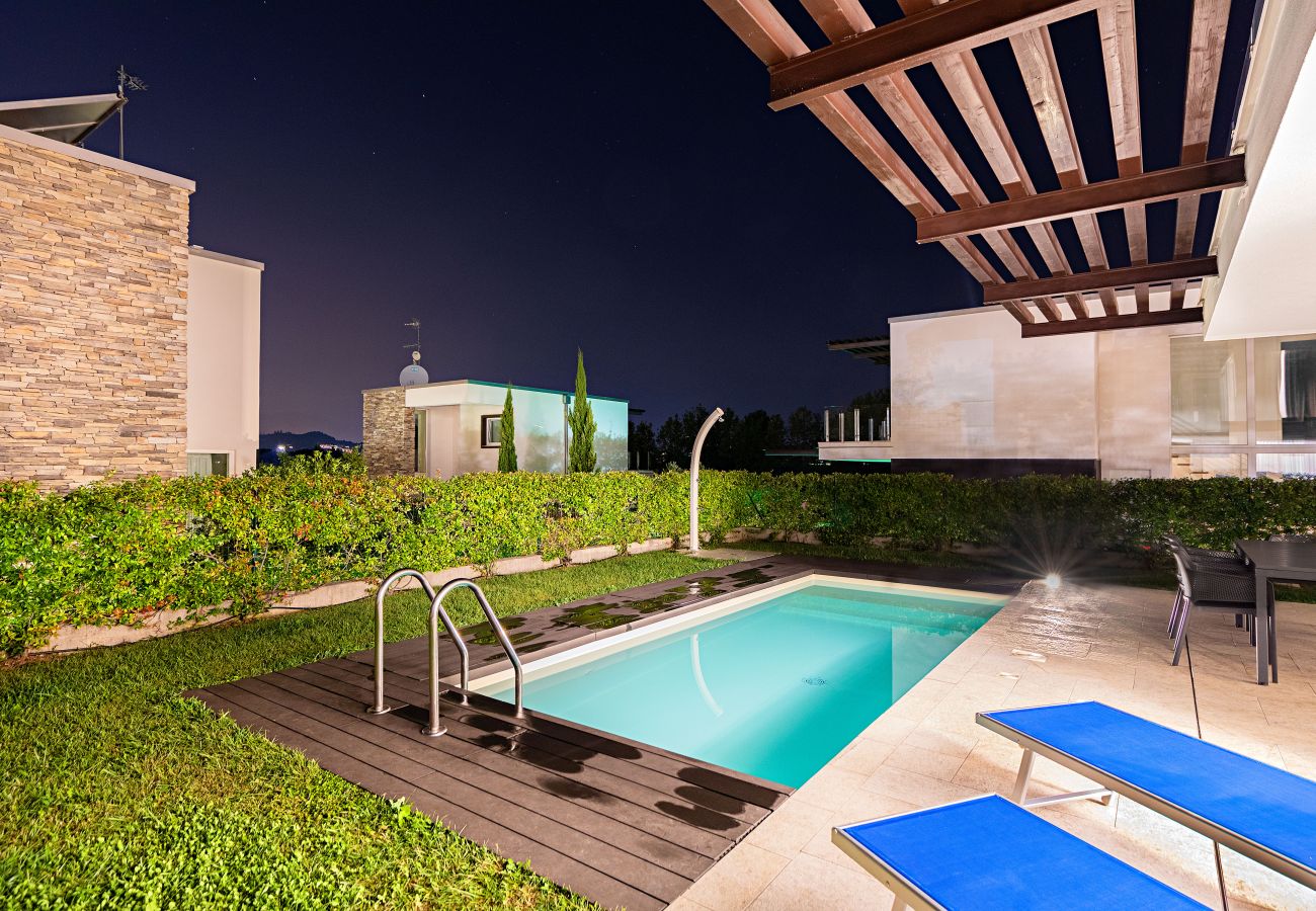 Villa a Manerba del Garda - I Tesori di Minerva - Villa D