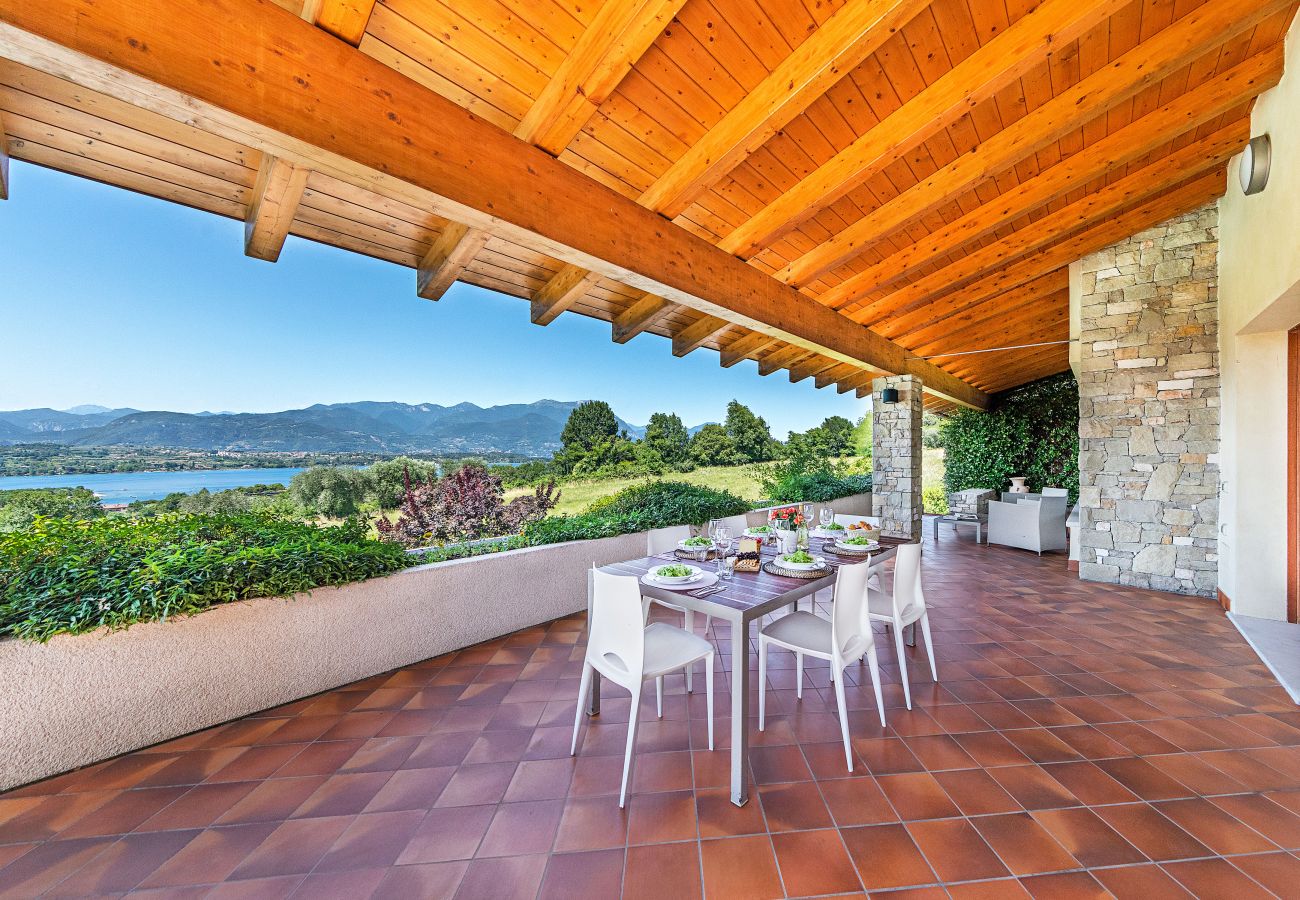 Villa a Manerba del Garda - Villa Vittoria