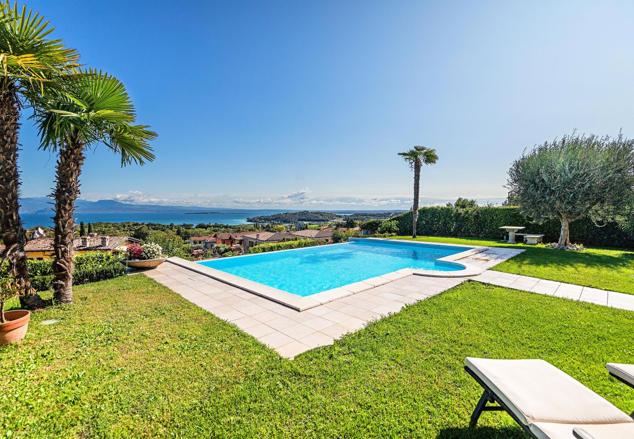 Villa a Lonato del Garda - Villa Perla