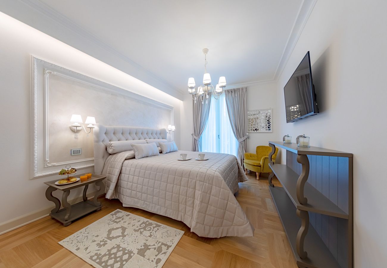 Appartamento a Sirmione - Luxury Lake-Front Catullo A1