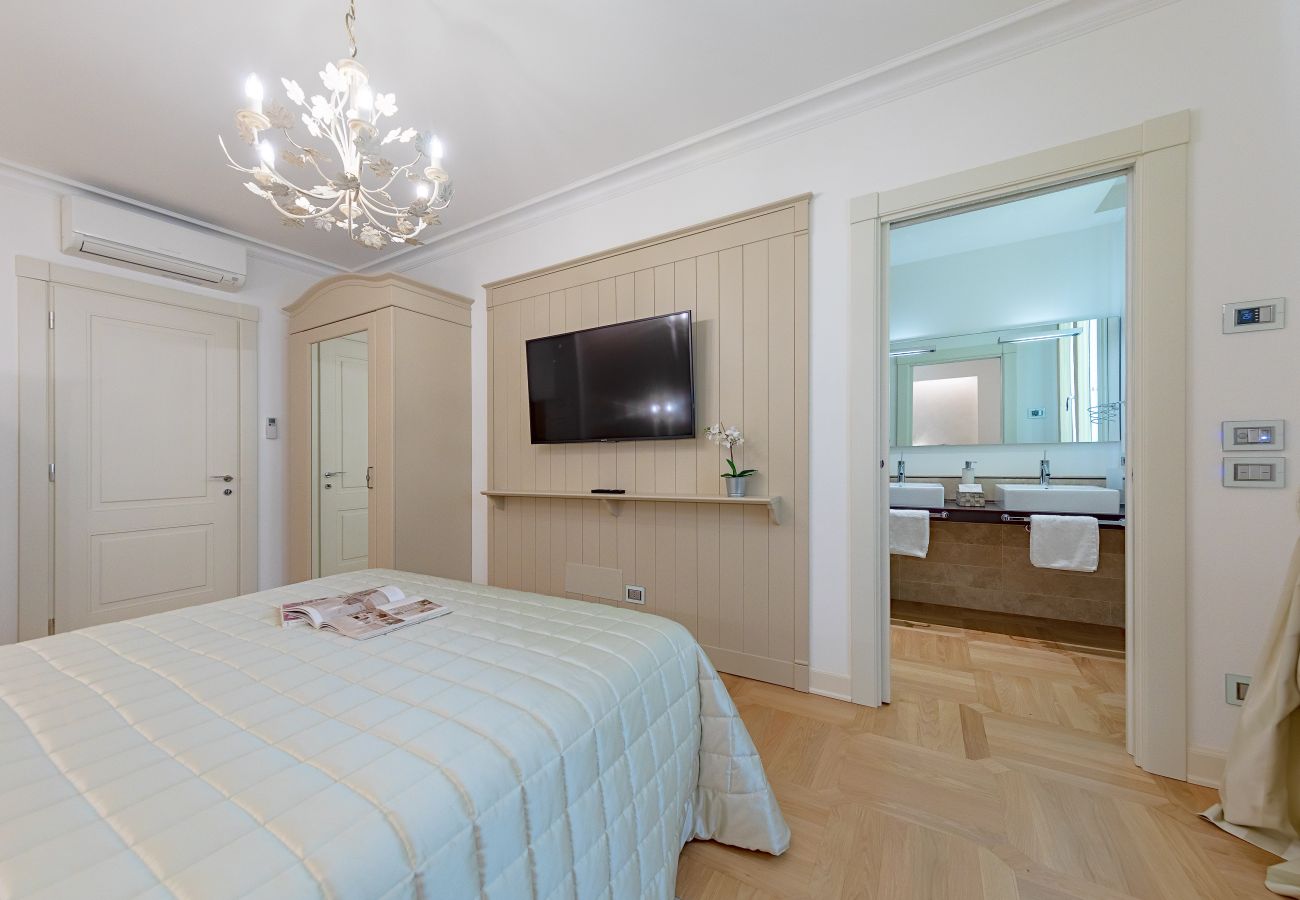 Appartamento a Sirmione - Luxury Lake-Front Catullo A1