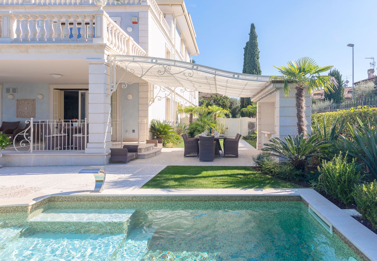 Appartamento a Sirmione - Luxury Lake-Front Catullo A1