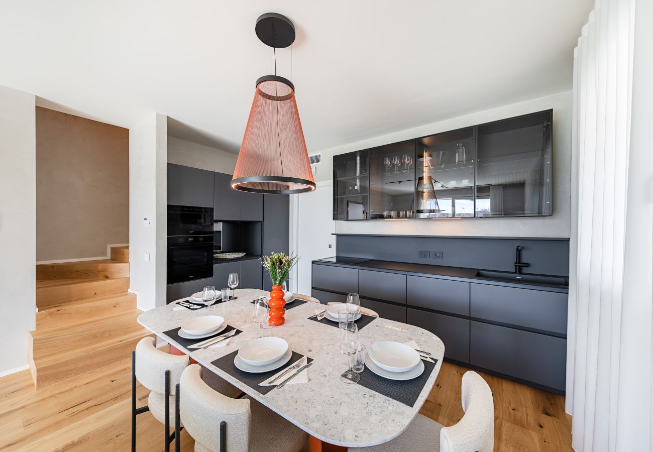 Villa a Sirmione - Luxury Villa Prestige