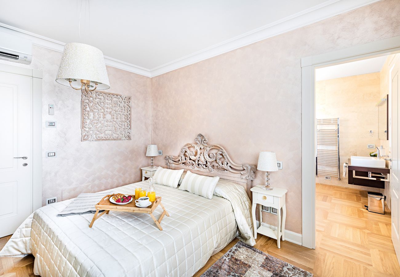 Appartamento a Sirmione - Luxury Lake-Front Catullo A2