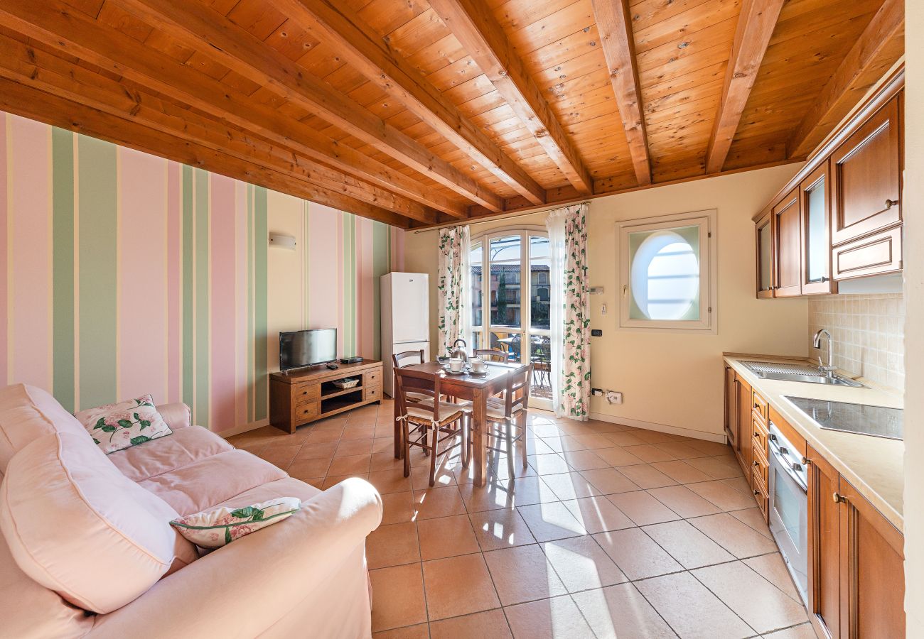Ferienwohnung in Manerba del Garda - Borgo del Torchio A14