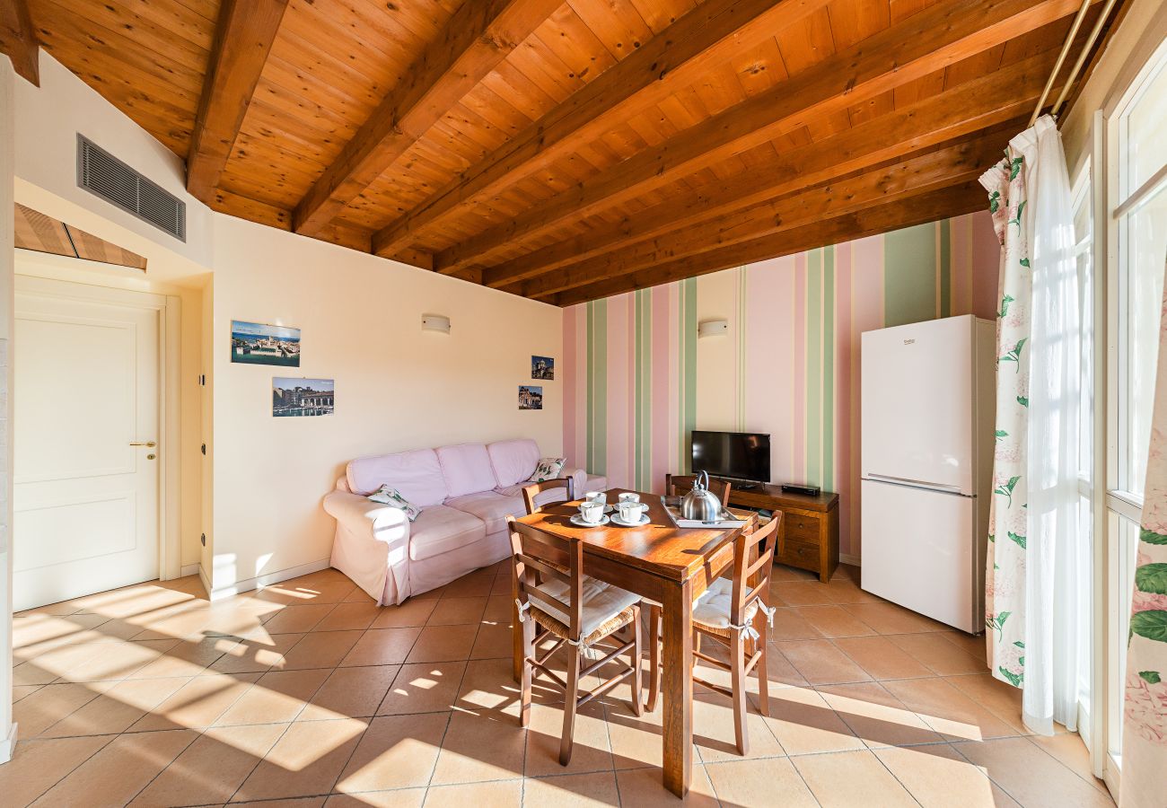 Ferienwohnung in Manerba del Garda - Borgo del Torchio A14