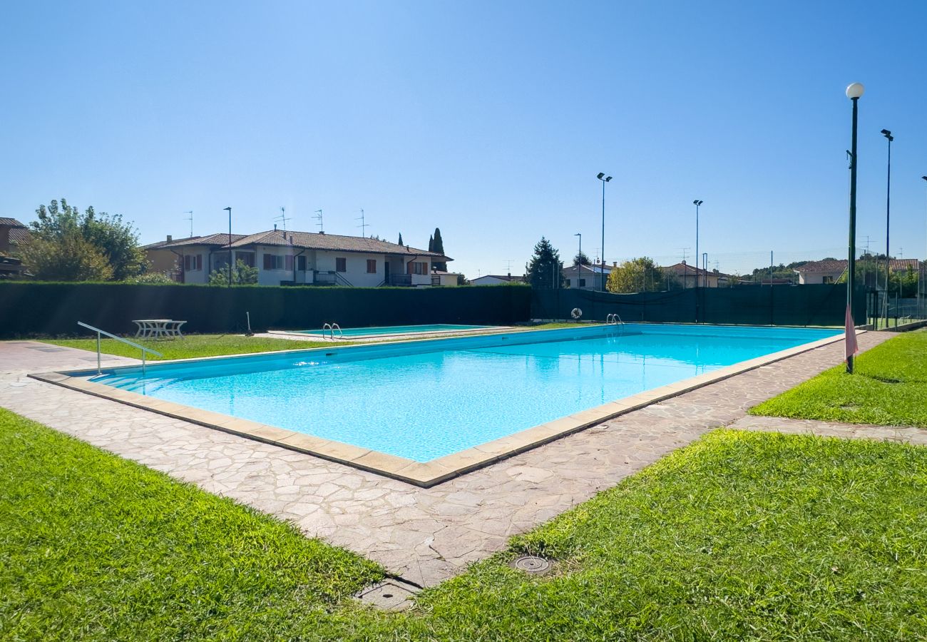 Ferienwohnung in Padenghe sul Garda - Borgo Adige 12