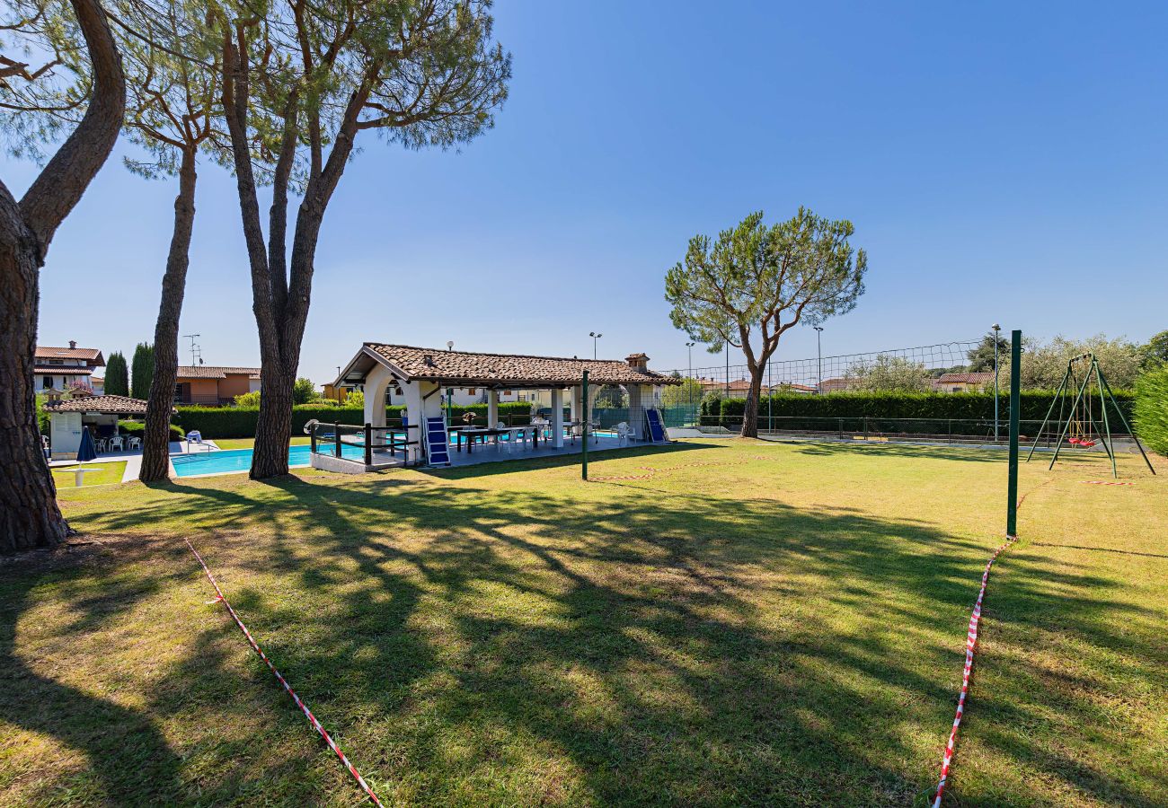 Ferienwohnung in Padenghe sul Garda - Borgo Adige 12