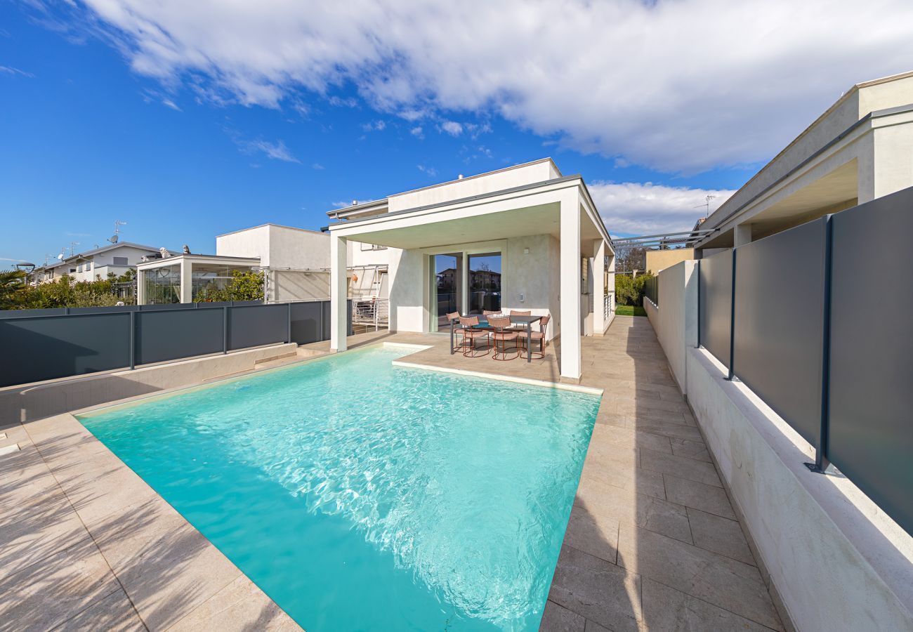 Villa in Sirmione - Luxury Villa Prestige