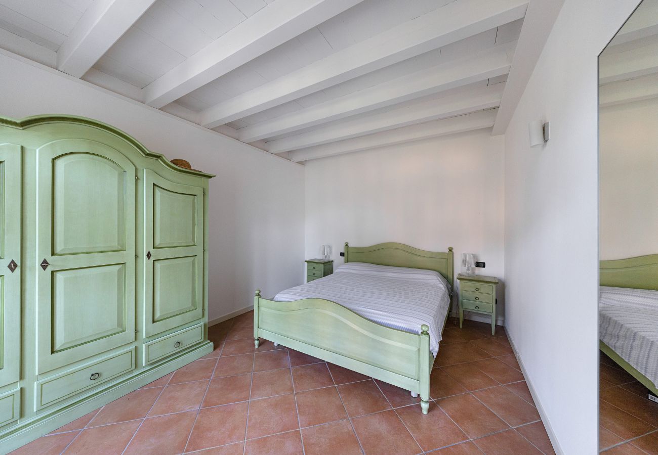 Apartment in Manerba del Garda - Borgo del Torchio G13