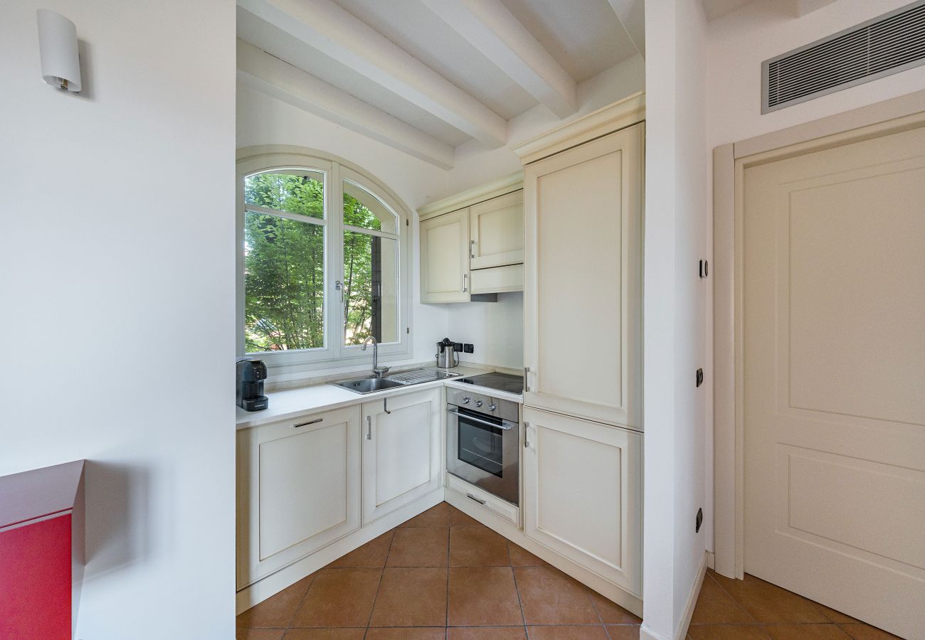 Apartment in Manerba del Garda - Borgo del Torchio G13