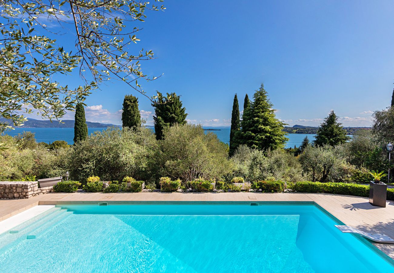 Villa in Gardone Riviera - Villa Mariavittoria