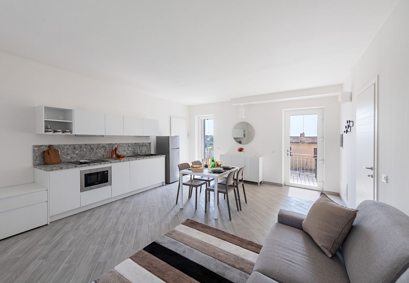 Apartment in Soiano del Lago - San Carlo Borromeo 2