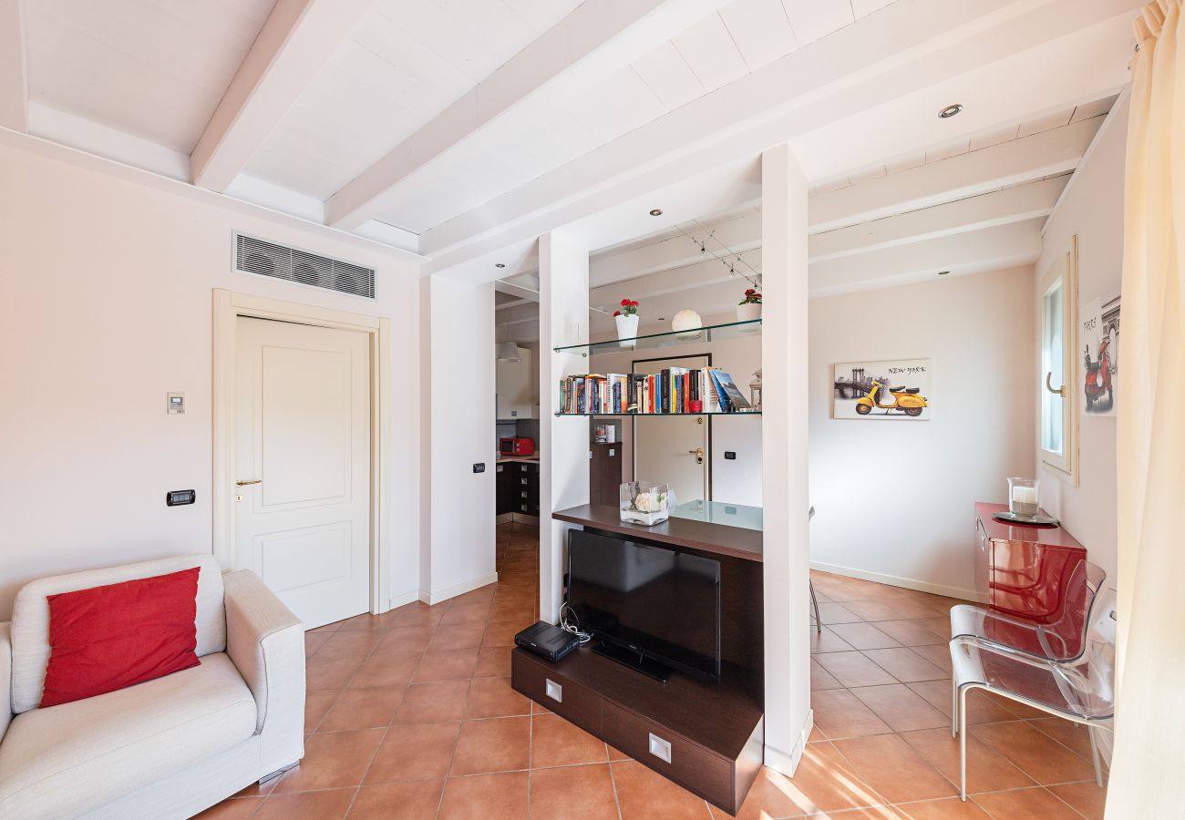 Apartment in Manerba del Garda - Borgo del Torchio G23