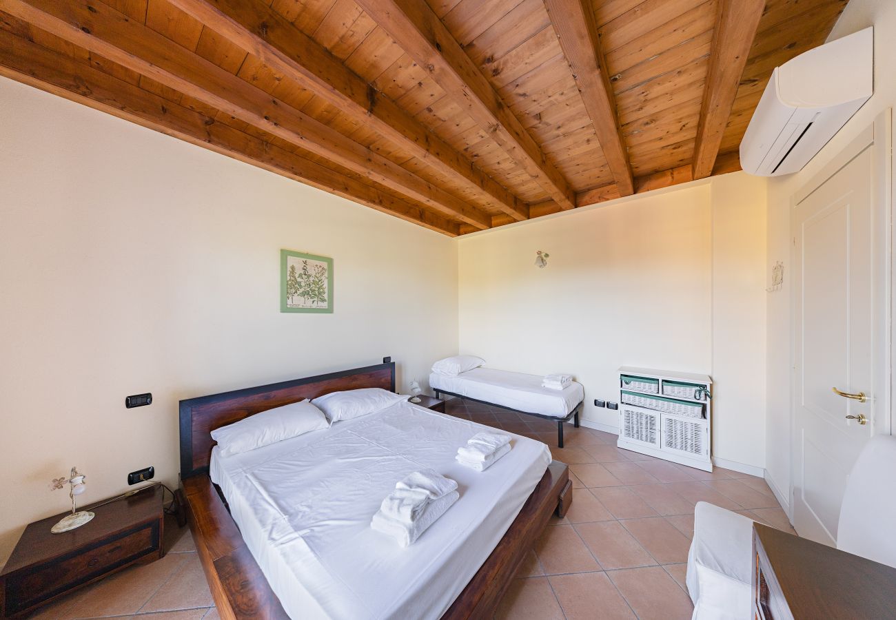 Apartment in Manerba del Garda - Borgo del Torchio A14