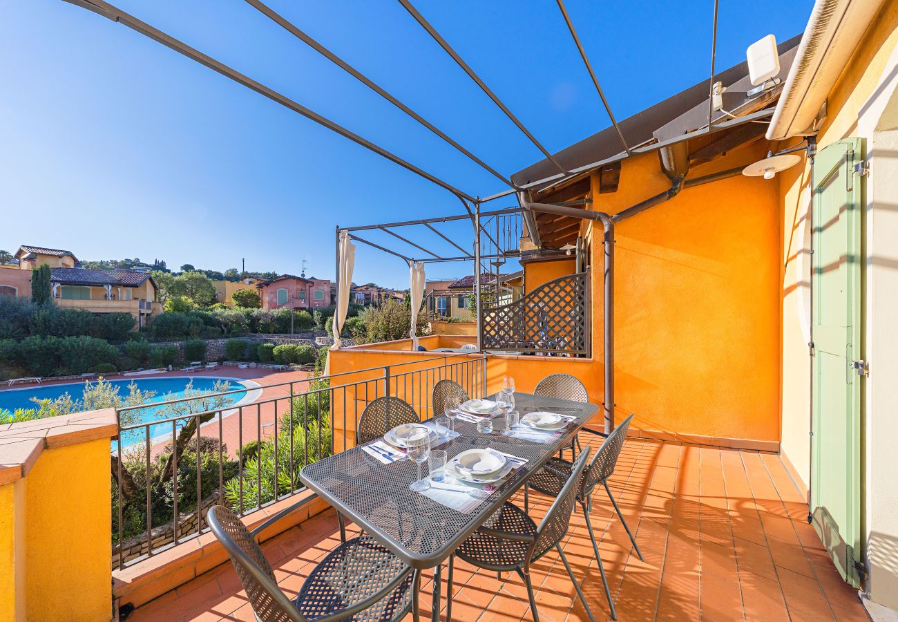 Apartment in Manerba del Garda - Borgo del Torchio A14