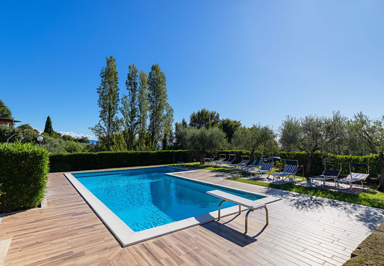 Apartment in Soiano del Lago - Le Villette - Crocus