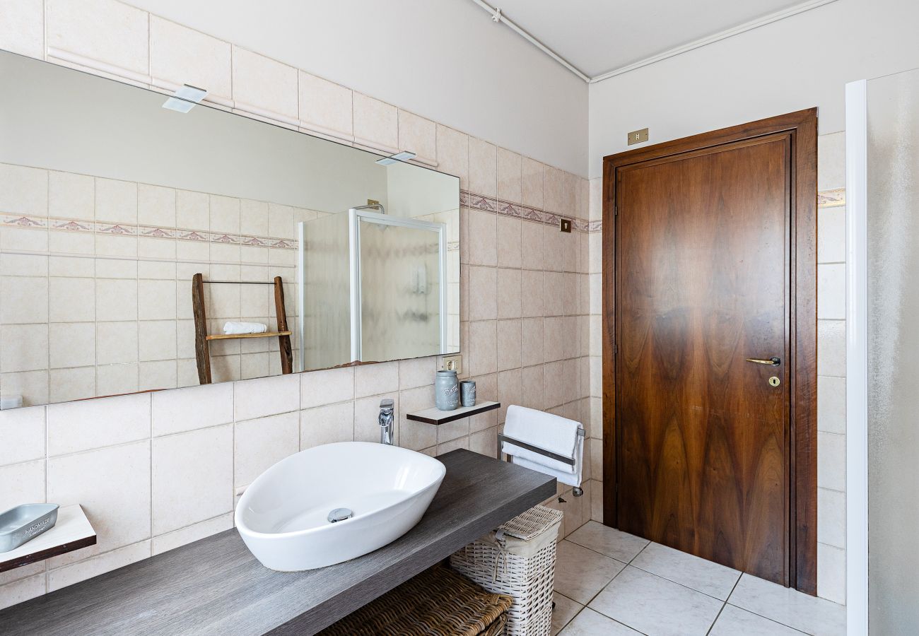 Apartment in Soiano del Lago - Le Villette - Crocus