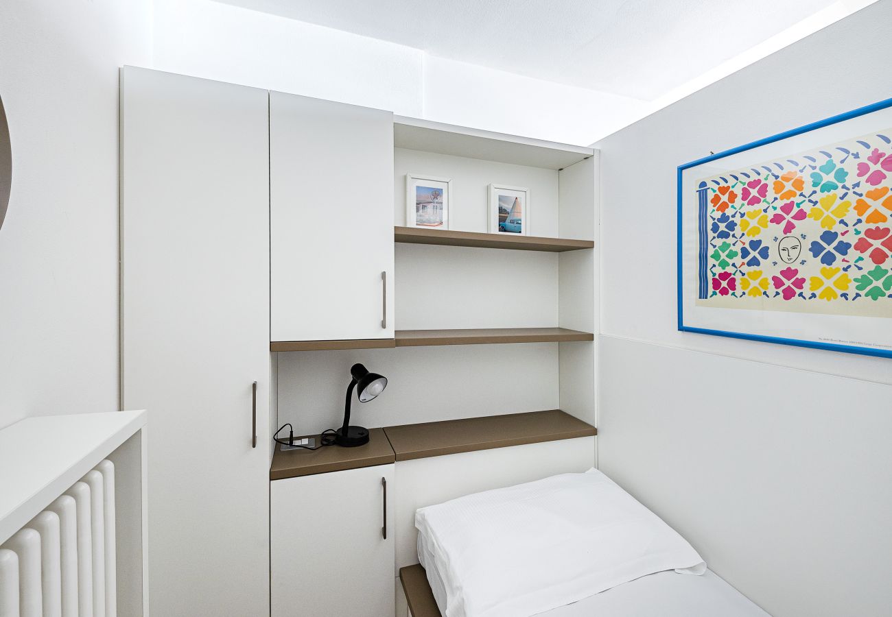 Apartment in Padenghe sul Garda - Il Melograno A11