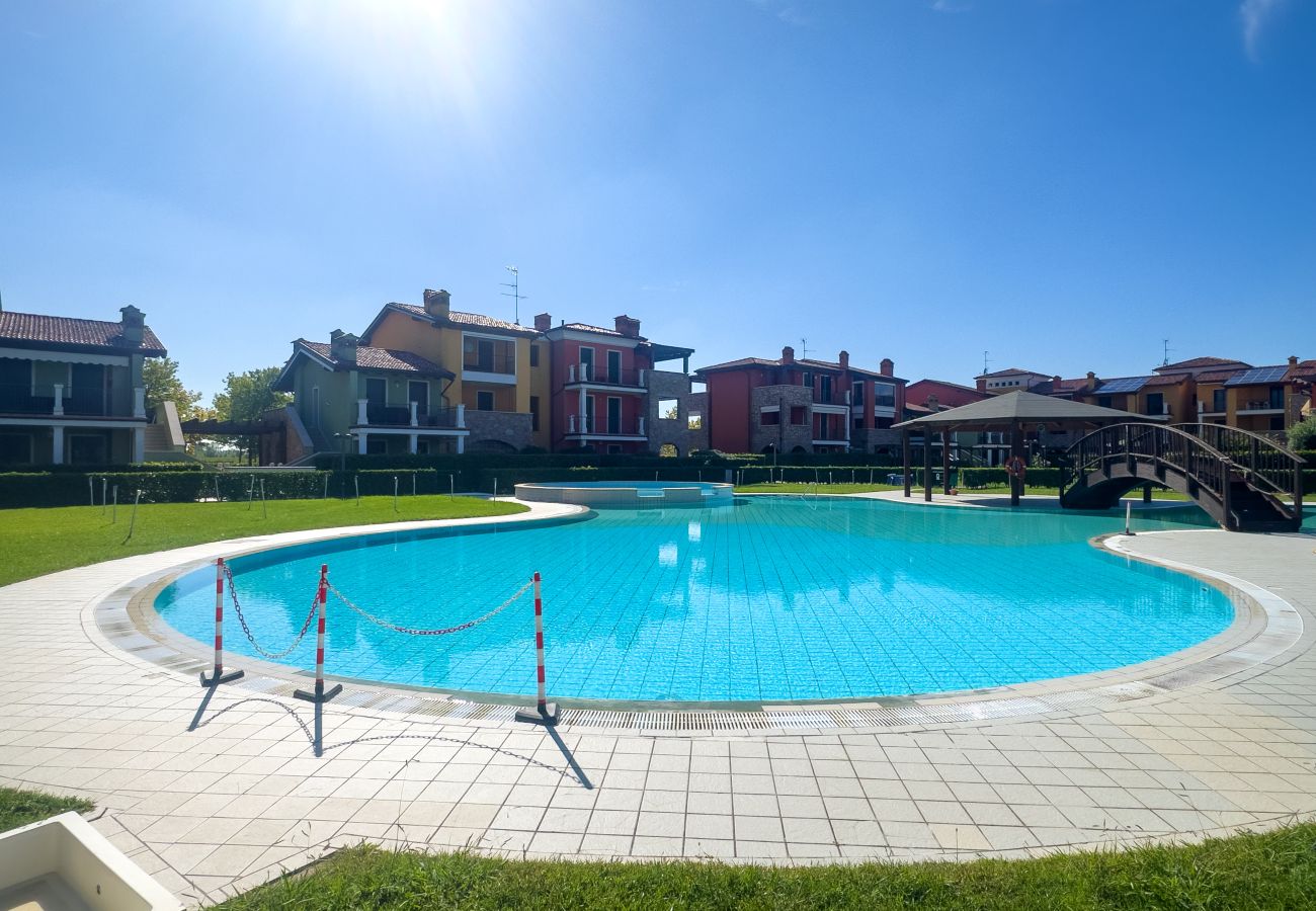 Apartment in Sirmione - Baglio degli Ulivi 68