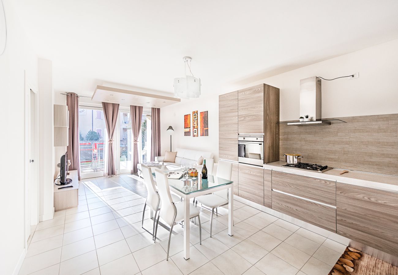 Apartment in Lonato del Garda - Le Corti Caterina B2