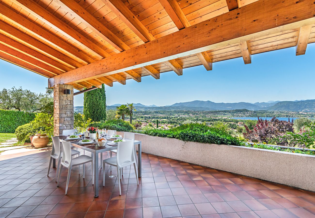 Villa in Manerba del Garda - Villa Vittoria