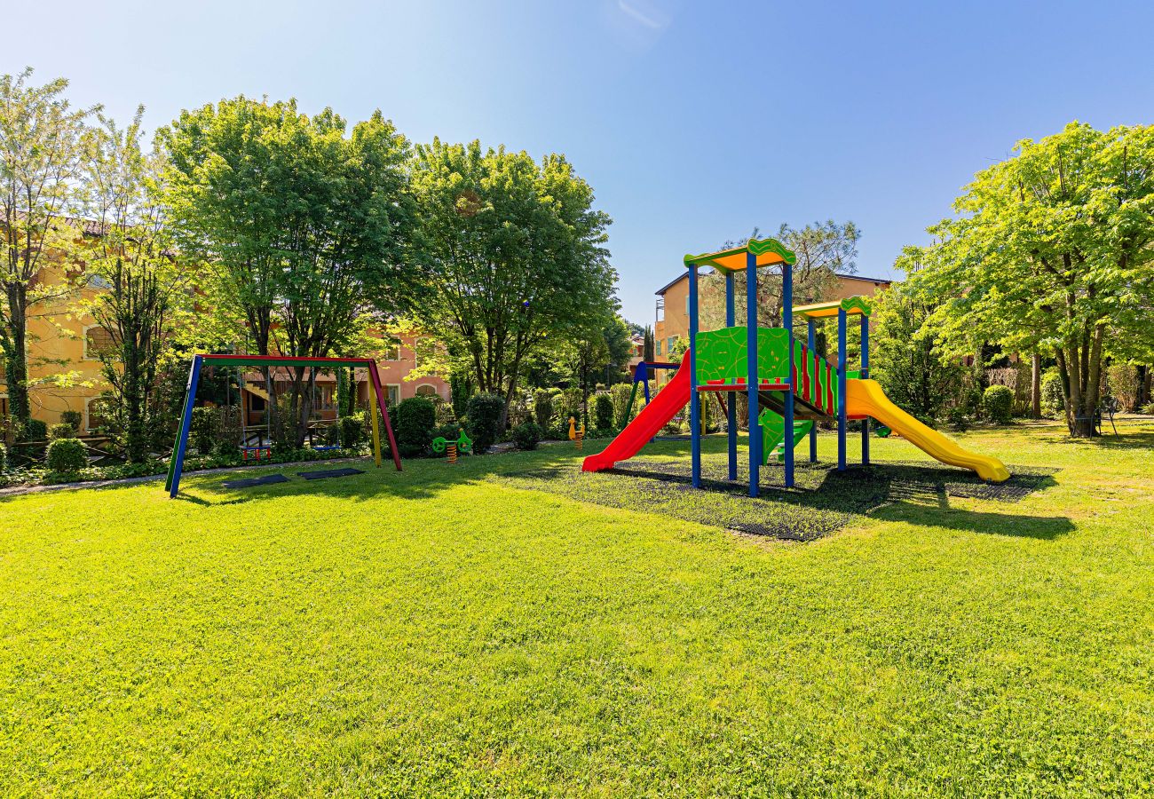 Apartamento en Manerba del Garda - Borgo del Torchio A14