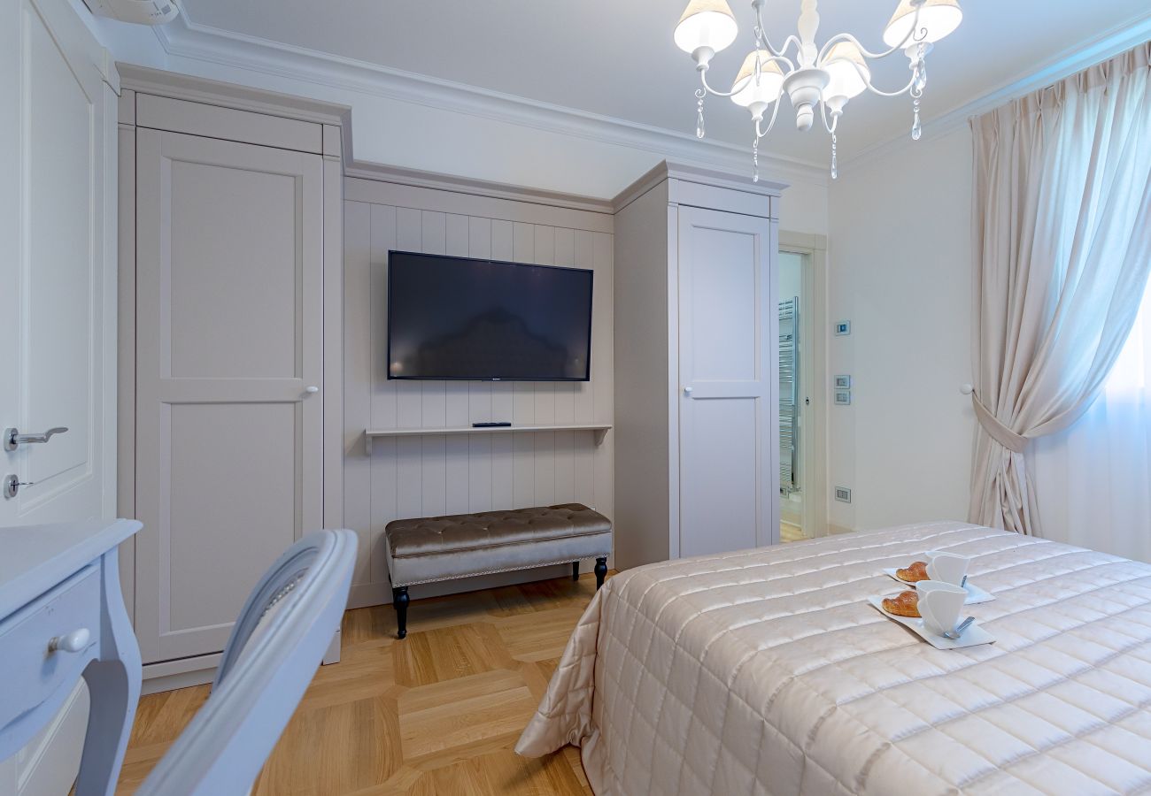 Apartamento en Sirmione - Luxury Lake-Front Catullo A1